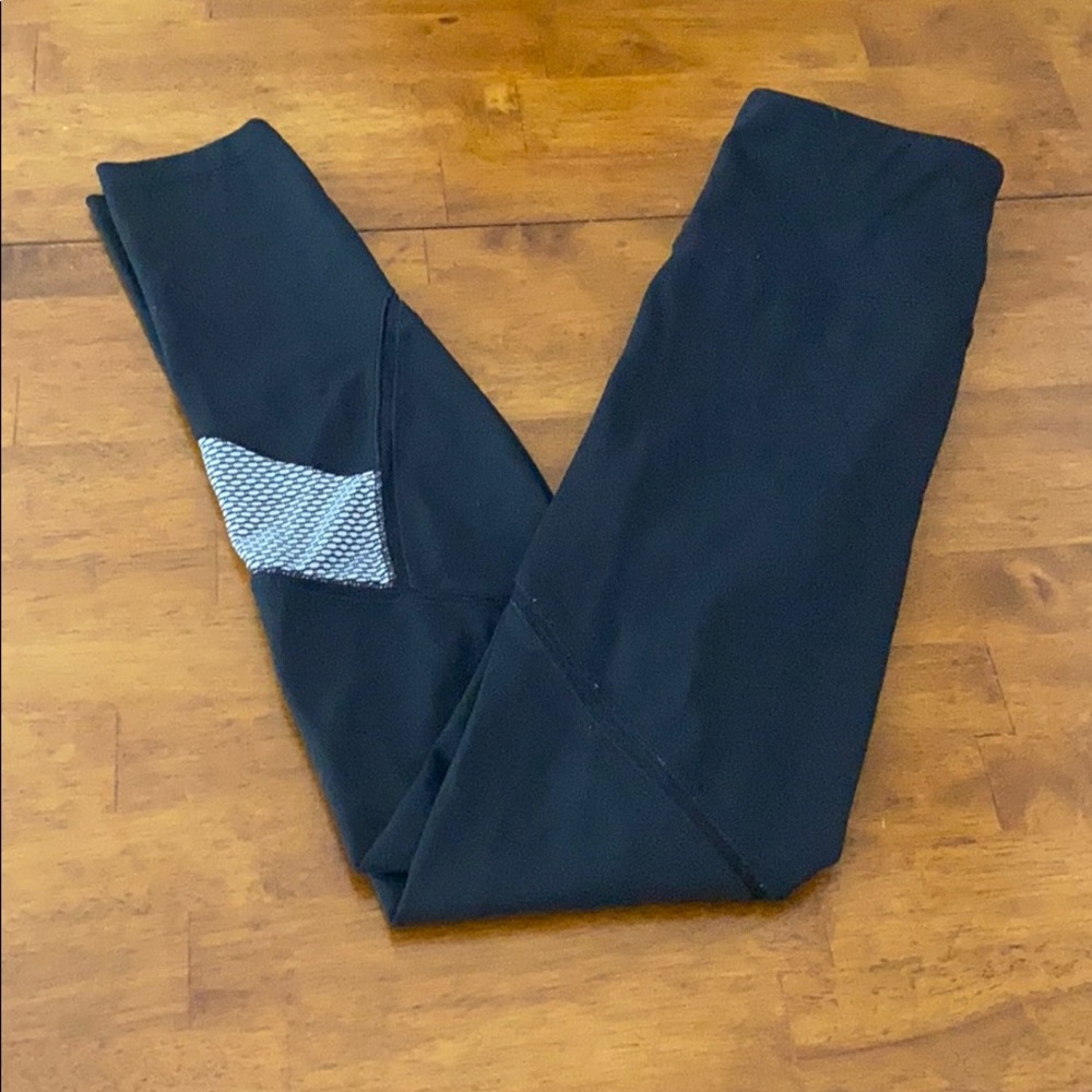 2/$20 AVIA black leggings